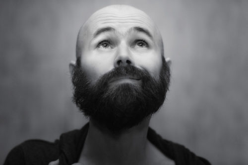 Bushy Beard Length with Bald Head