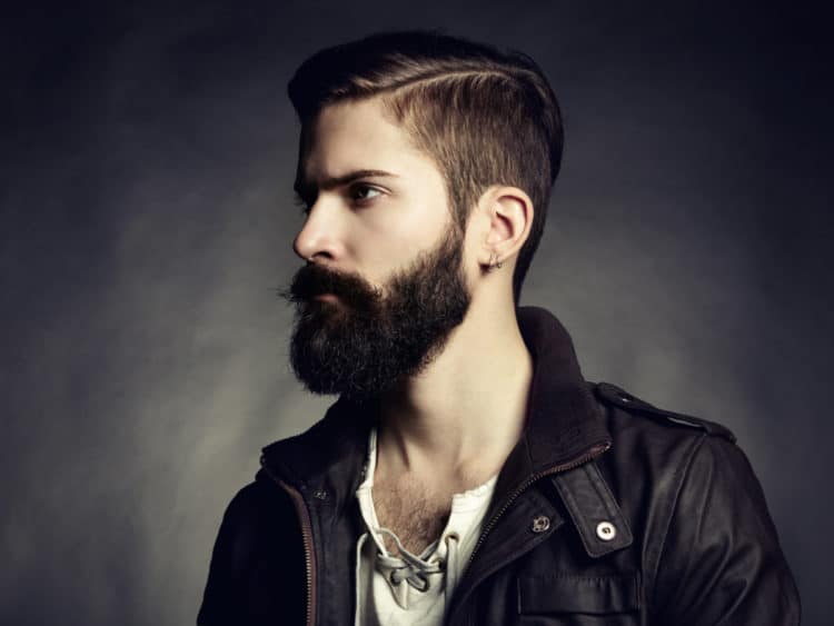 How to Dye a Beard: Ultimate 7 Step Guide - Bald & Beards