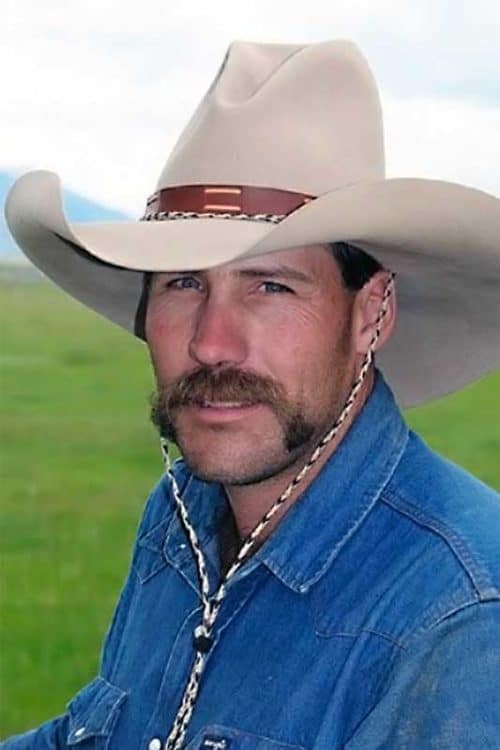 Cowboy Horseshoe Mustache