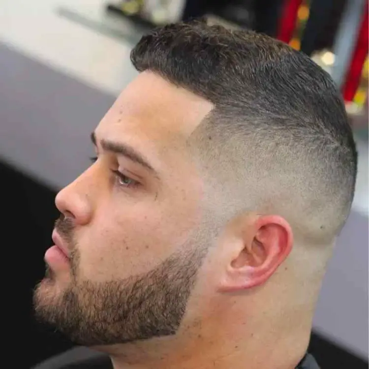 30 Best Fat Men's Haircuts for [Chubby] Faces in 2023 - Bald & Beards