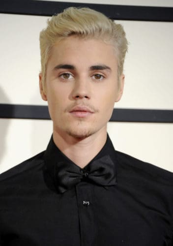 Justin Bieber bad facial hair